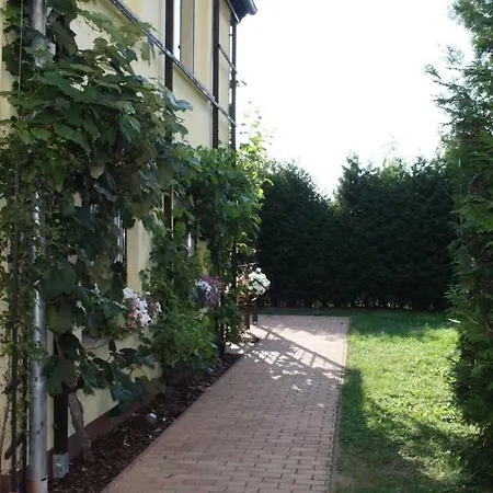 Apartment Pension Helene - Doppelbettzimmer Mit Bad Bad Blankenburg